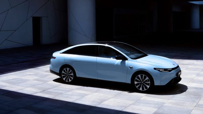 Leapmotor C01 EREV sedan officially unveiled in China with 248 km of range