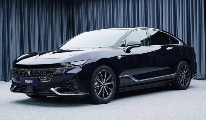 Dongfeng’s Voyah Zhuiguang PHEV with 1,000km range will launch in Q3 2023