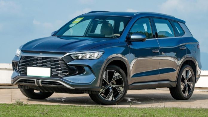 BYD Song Pro DM-i Champion Edition launched in China for 19,190 USD