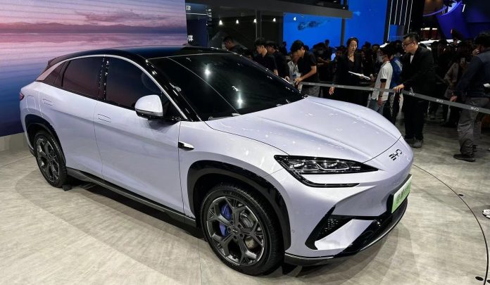 BYD Sea Lion 07 SUV debut in China to compete with Tesla Model Y
