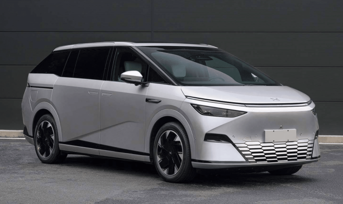 Xpeng releases the first photo of its upcoming electric MPV interior