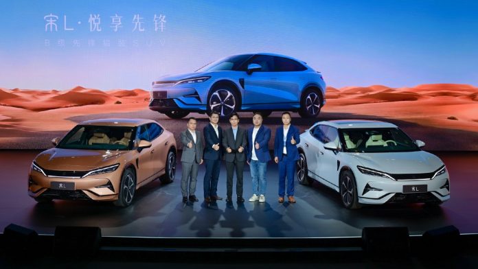 BYD Song L fastback SUV hit pre-sales in China. Starts at 30,100 USD