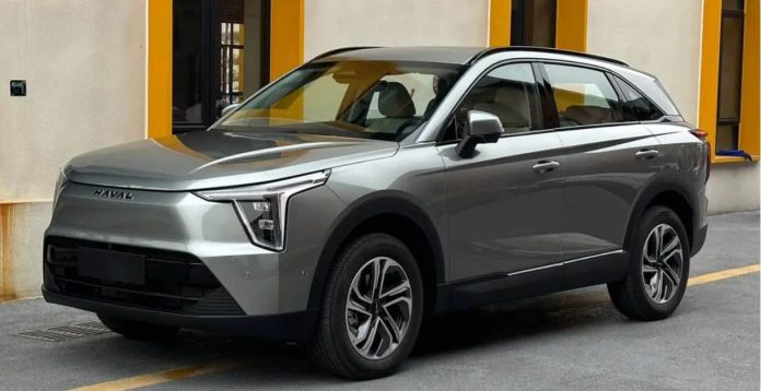 Haval Xiaolong PHEV SUV spied in China