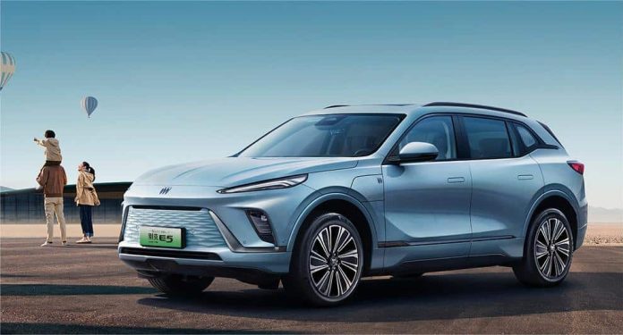 Buick E5 EV Pioneer Edition launched in China, starting at 23,200 USD