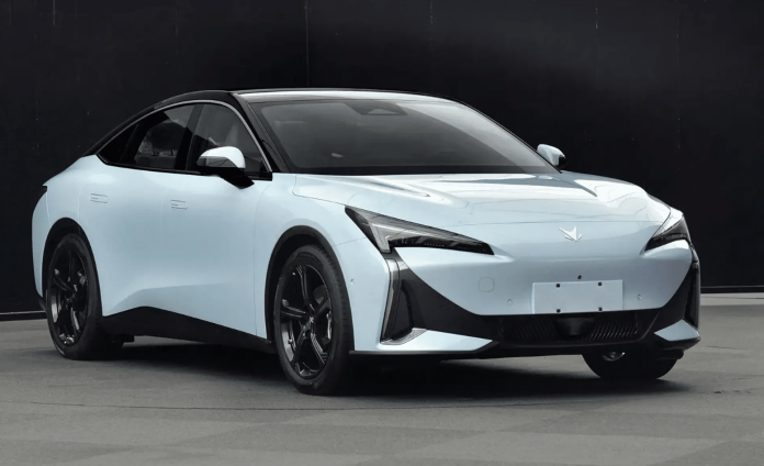 Beijing Motor’s upcoming coupe Arcfox Alpha S5 interior spy photos exposed
