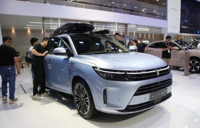 Huawei-Seres JV’s new AITO M7 five-seater SUV pre-sale starts at 35,500 USD