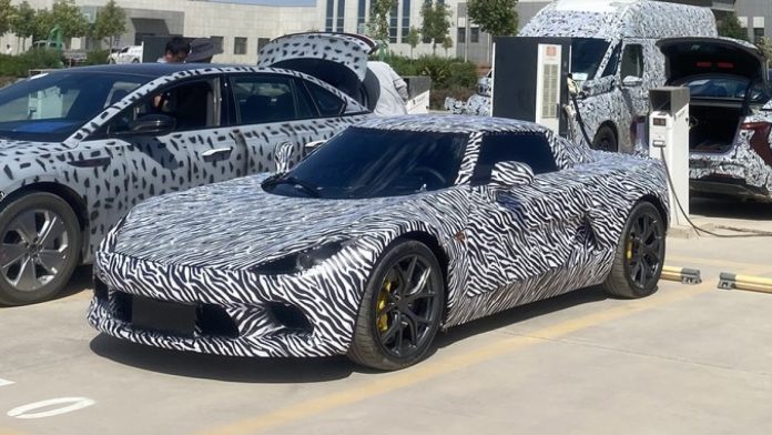 Xiaomi-related SC-01 EV roadster undergoes road tests in China with 435 hp and 500-km range