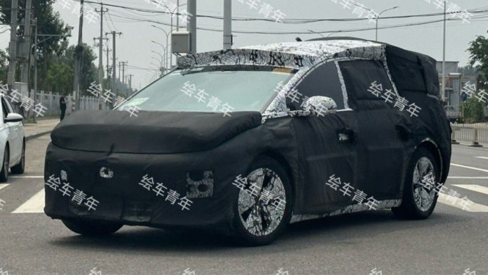 All-new Li Auto S01 was spotted in China. It’s smaller than Li Auto Mega