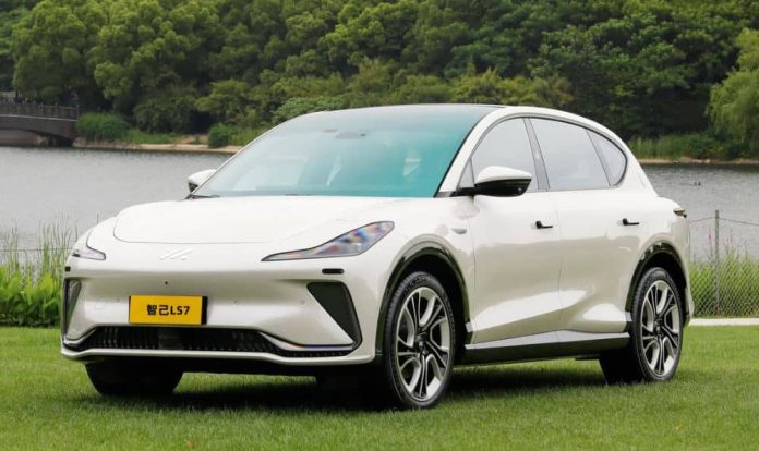 IM LS7 Urban Fit electric SUV launched with AI cockpit, price starts at 40,500 USD