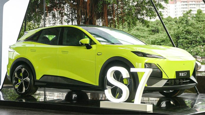 Changan’s Deepal S7’s pre-sales started in China. Price starts at 24,250 USD