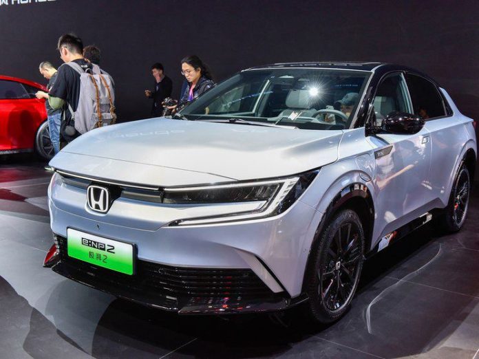 Guangzhou Auto Honda Unveils e:NP2 Extreme 2 Enhanced Edition at Beijing Auto Show