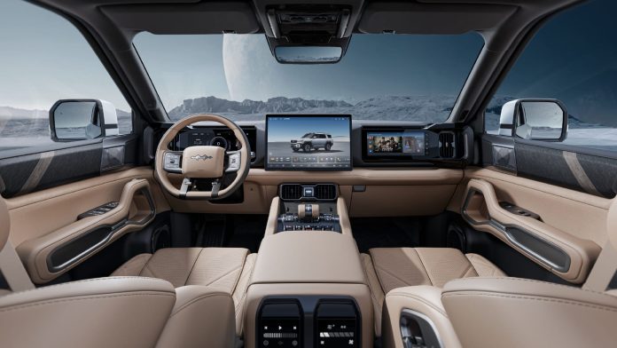 BYD Fang Cheng Bao Bao 8 unveiled interior in China as it’s ready to launch