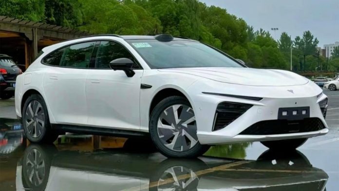 Neta S wagon fully exposed as it enters China in August