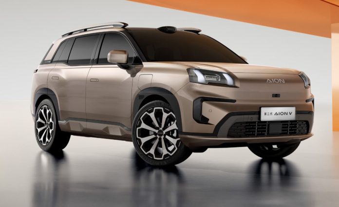 Second-gen GAC Aion V all-electric SUV launched with 750 km range, price starts at 17,800 USD