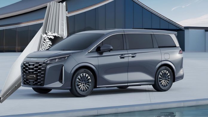 BYD Xia minivan revealed 36.6 kWh battery and 145 km EV range