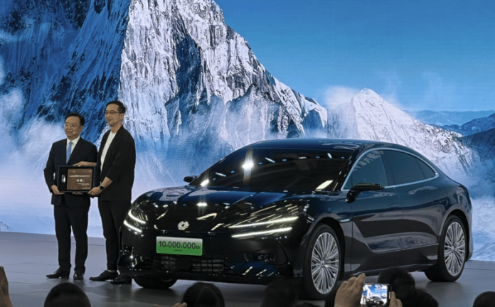 BYD celebrates 30th anniversary and rolls out its 10 millionth NEV