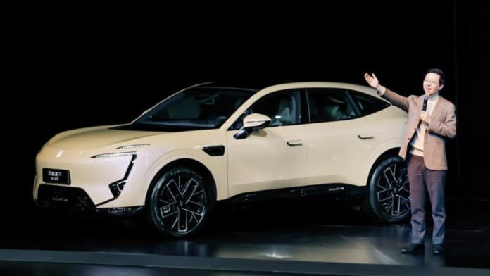 CATL-backed Avatr 11 facelift launched in China for 38,400 USD to boost sales