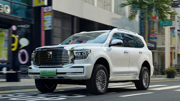 Hi4-Z version of Tank 500 launches as off-road optimized PHEV