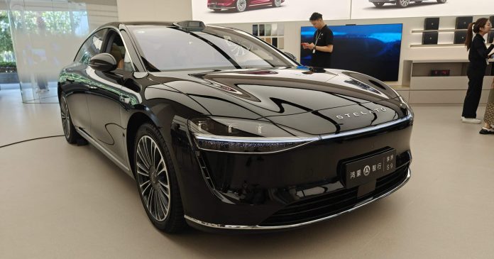 Sunday China Drive | Stelato S9: redefining luxury EVs with advanced tech and competitive pricing