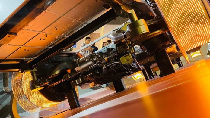 Voyah’s “Tian Yuan Zhi Jia”: New L3 Intelligent Architecture with Active Suspension and 800V