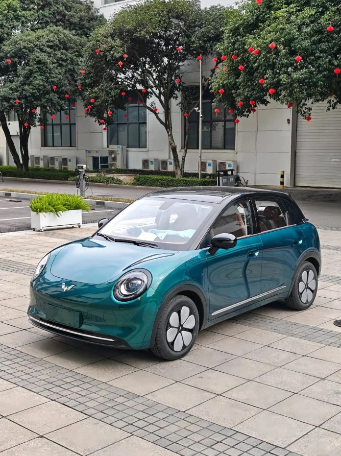 Wuling Bingo Pro Pre-Sales Begin: A Chic 5-Seater EV with 403km Range Starting at $8,100