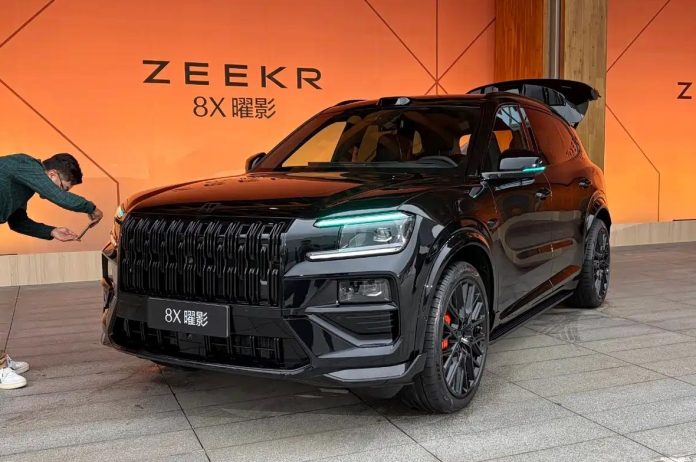 Zeekr 8X SUV Launches with 1,380 HP, 900V Architecture, and a “5D Cinema” Cabin