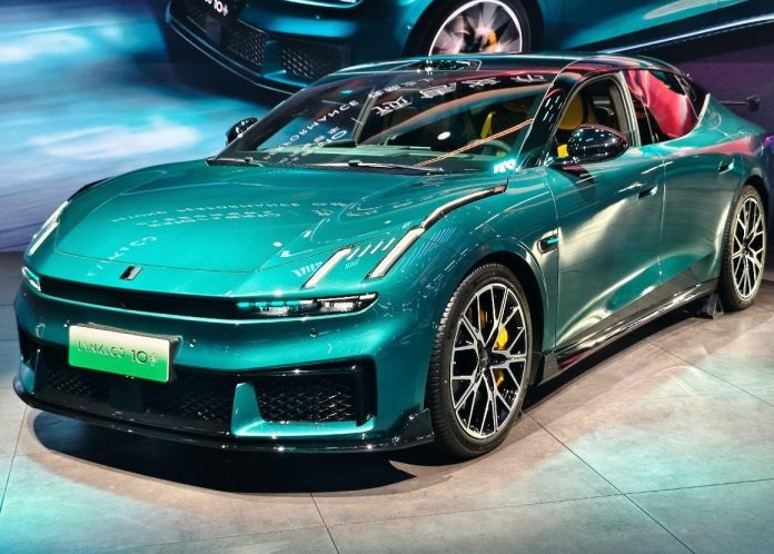 Lynk & Co 10 and 10+ Launch: High-Performance Electric Sedans with 900V Tech and 816km Range